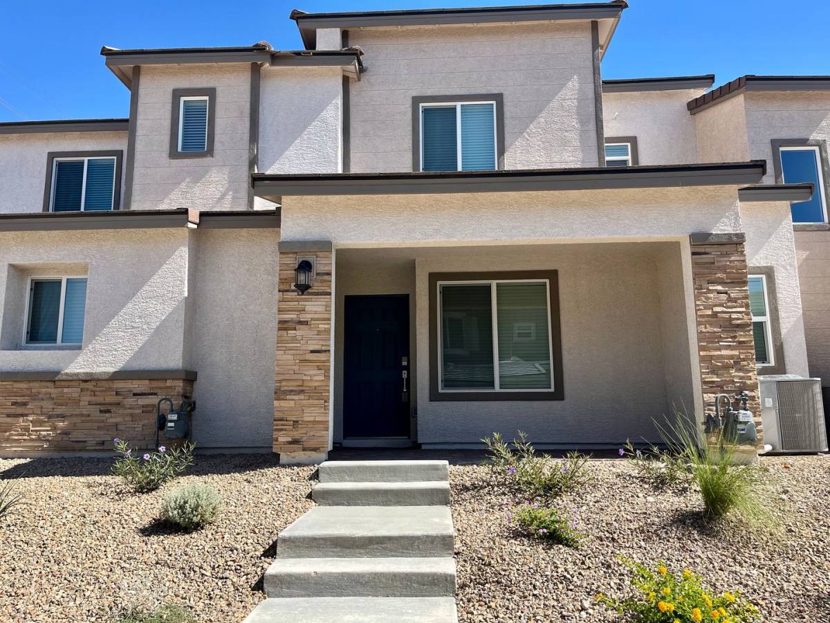 Townhouse for rent at 10777 Evelyn Yard Court, Las Vegas, NV 89166