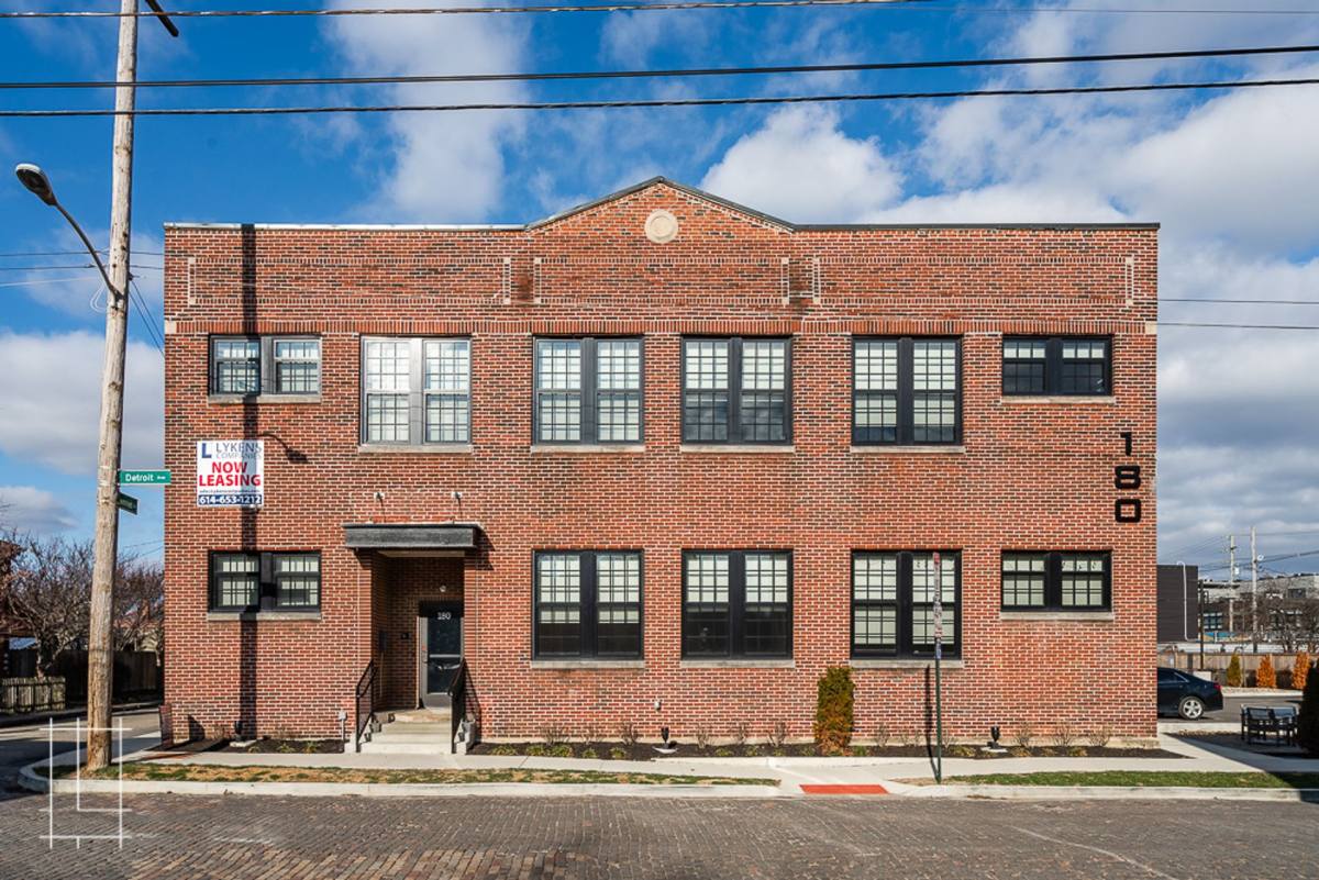 Apartment for rent at 180 Detroit Ave, Columbus, OH 43201