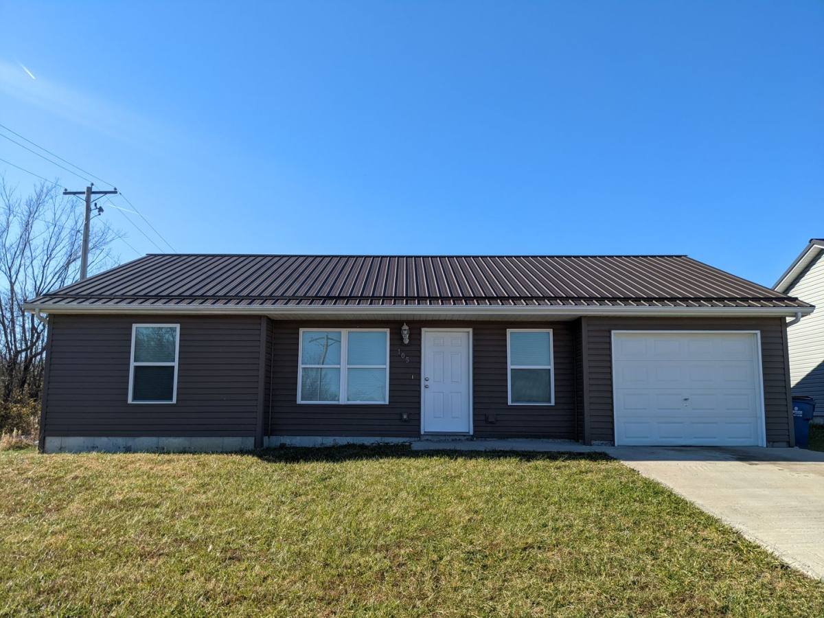 Apartment for rent at 105 Bogart, Saint Clair, MO 63077