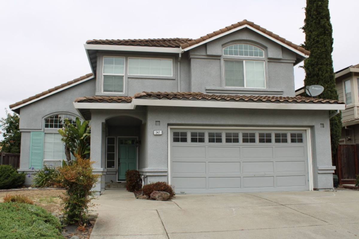 House for rent at 247 Catalina Dr, Hercules, CA 94547