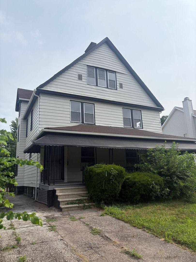 Apartment for rent at 7417-7419 Linwood Ave, Cleveland, OH 44103