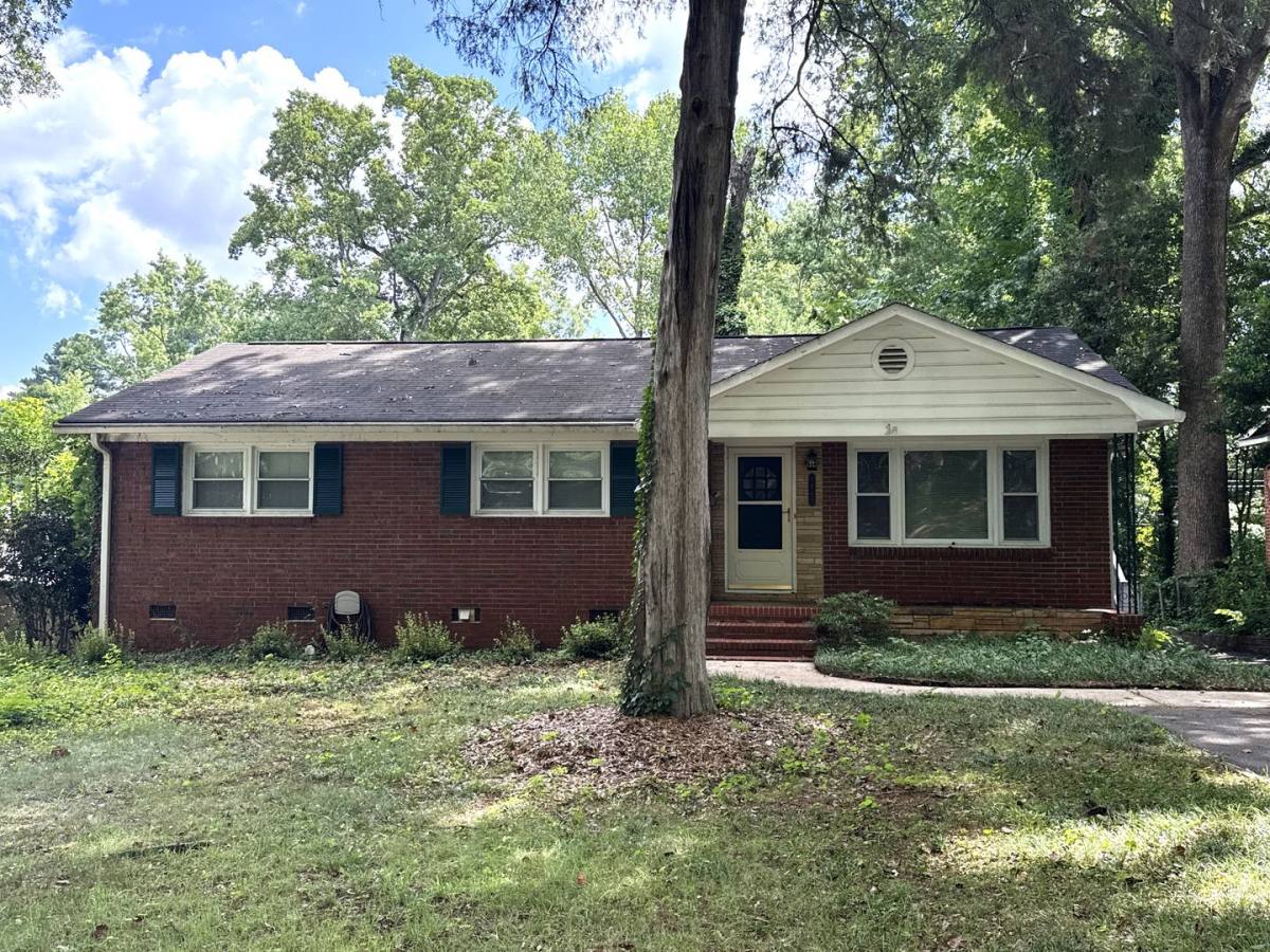 House for rent at 1969 Margate Ave, Charlotte, NC 28205