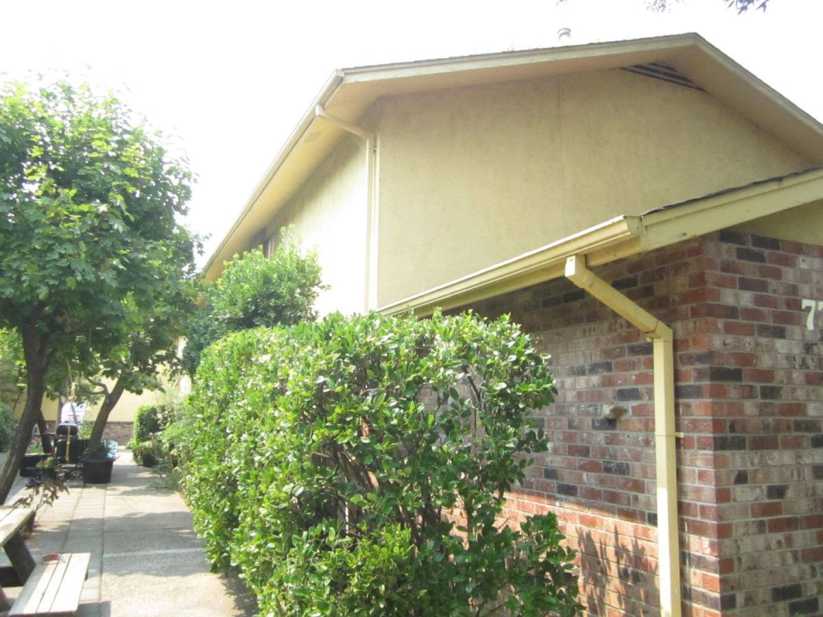 Apartment for rent at 77 California St, Ashland, OR 97520