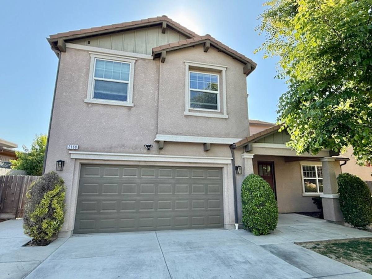House for rent at 2160 N Stokes, Visalia, CA 93291
