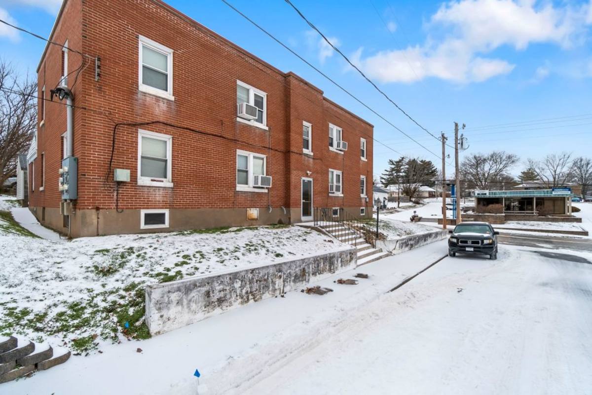 Apartment for rent at 105 Daisy Ave, Jackson, MO 63755