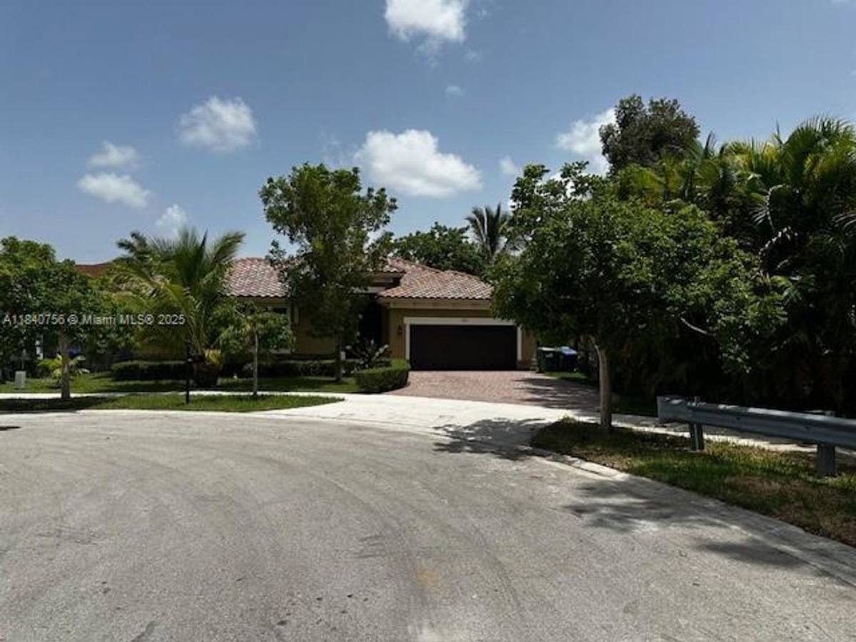 House for rent at 14831 SW 33rd Terrace, Miami, FL 33185