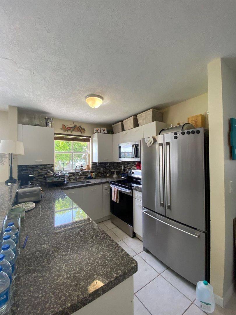 House for rent at 6723 Bayfront Dr, Pompano Beach, FL 33063
