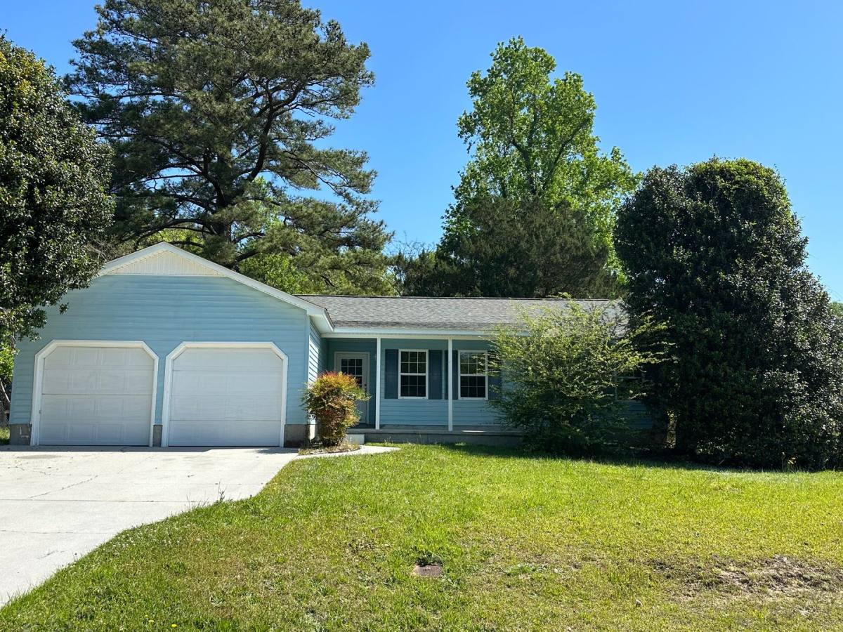 House for rent at 932 Mandarin Trail, Jacksonville, NC 28540