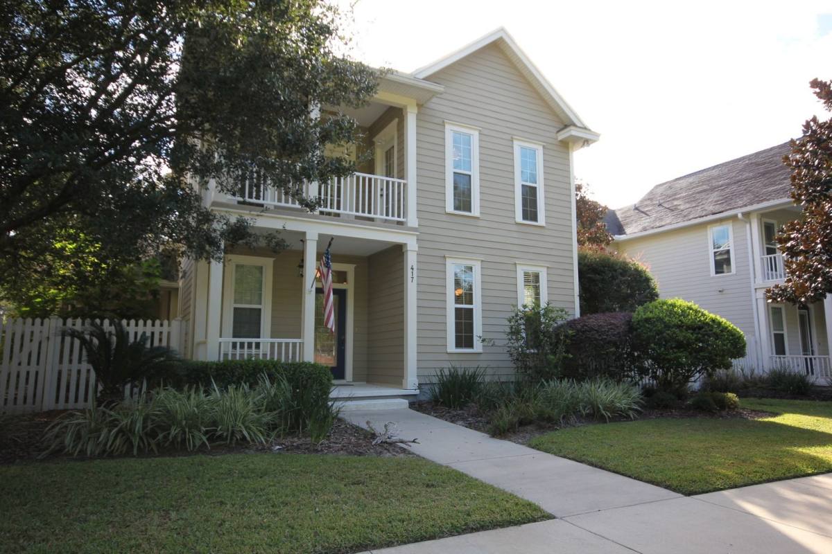 House for rent at 417 SW 129th Terrace, Newberry, FL 32669