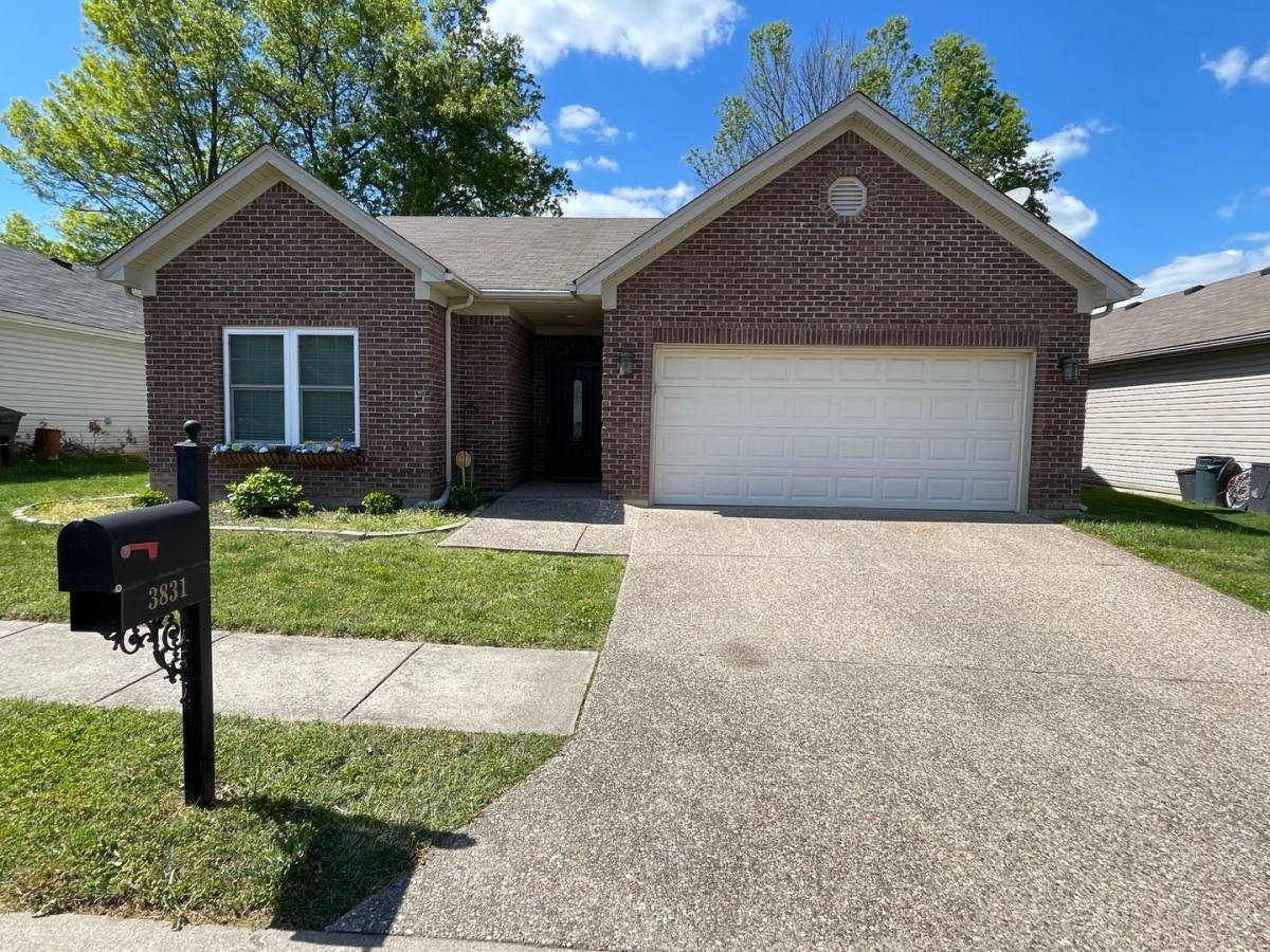 House for rent at 3831 Davis Dr, New Albany, IN 47150