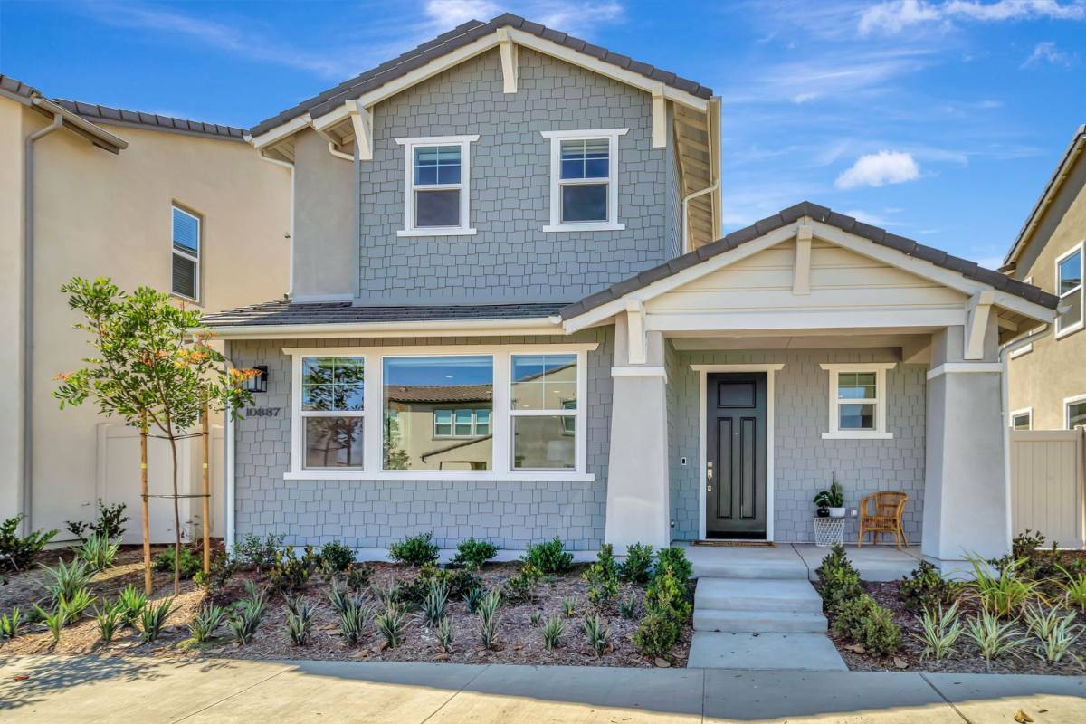 House for rent at 10887 Carlos St, Ventura, CA 93004