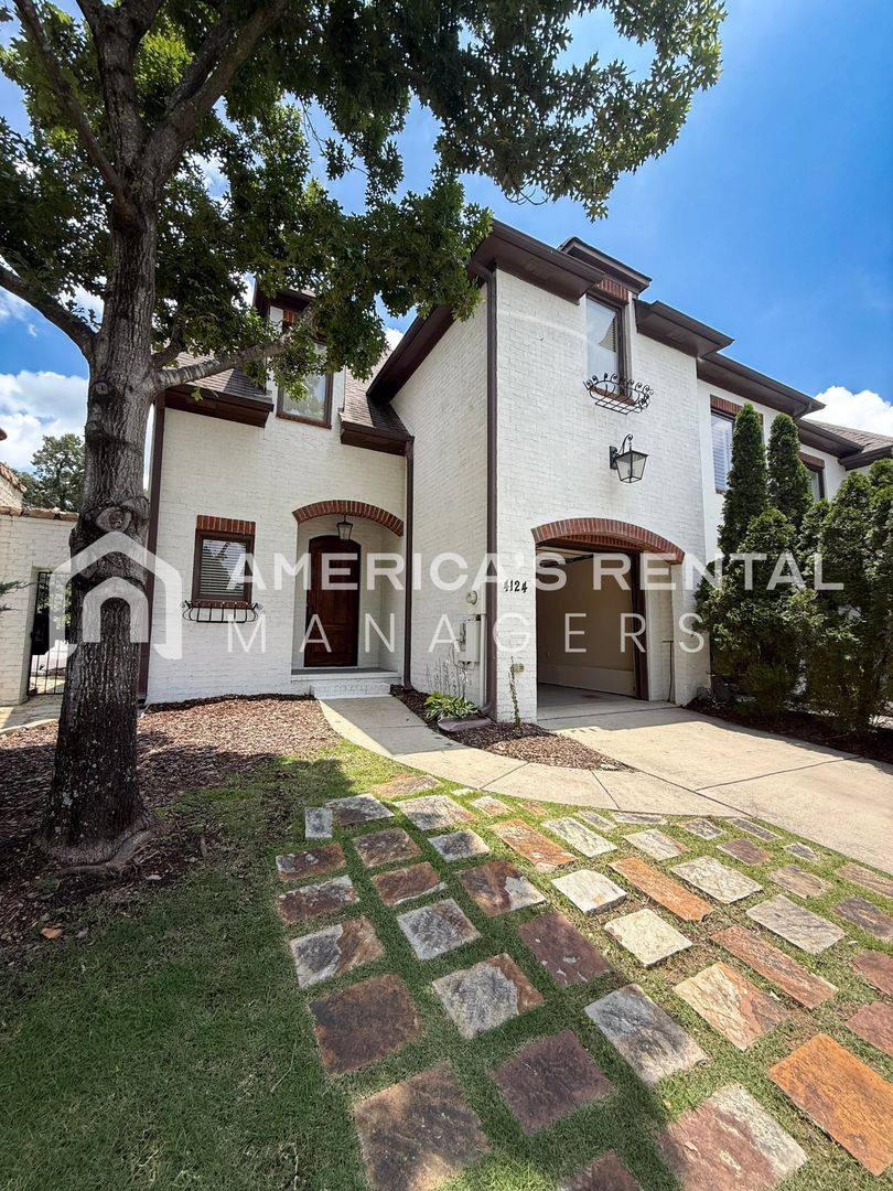 Townhouse for rent at 4124 Heritage Place, Birmingham, AL 35216