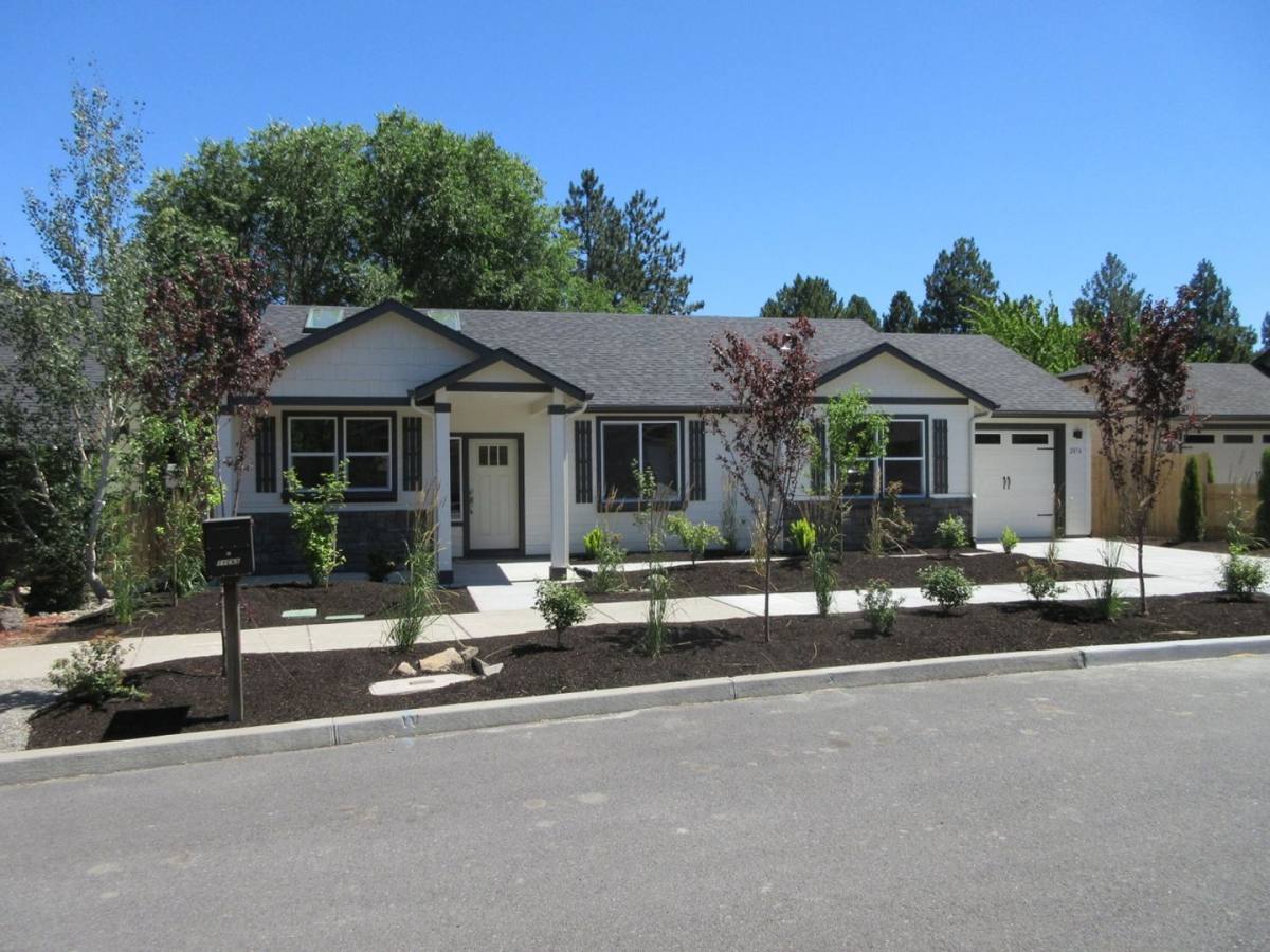 House for rent at 2856 NE Huettl Lane, Bend, OR 97701