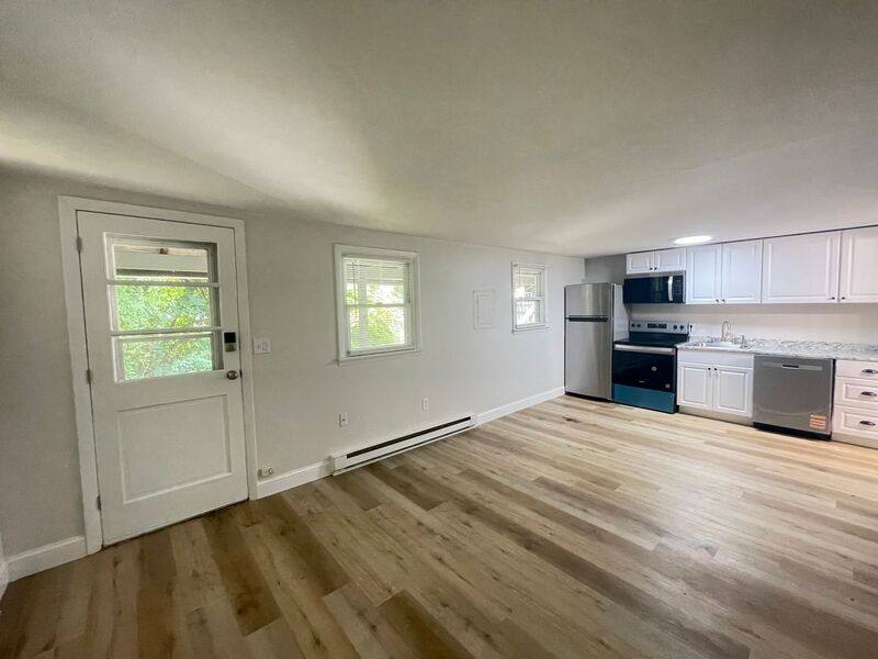 Apartment for rent at 26 High St, Derry, NH 03038