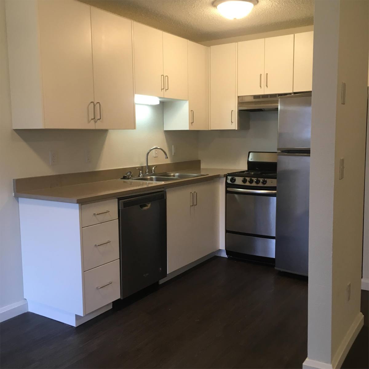 Apartment for rent at 3105 SW Barbur Blvd #:18, Portland, OR 97201