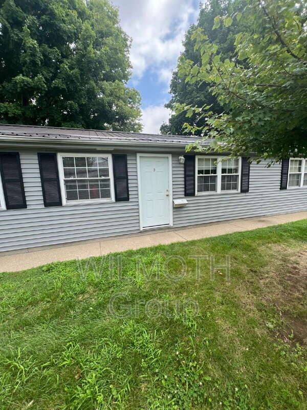 Apartment for rent at 900 Sloan St #B, Crawfordsville, IN 47933