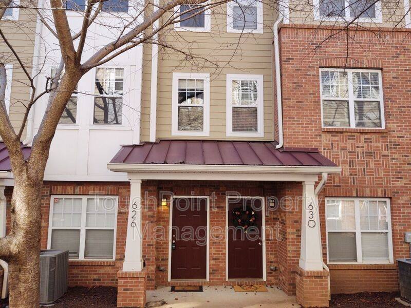 Townhouse for rent at 626 Raya Court, Charlotte, NC 28204