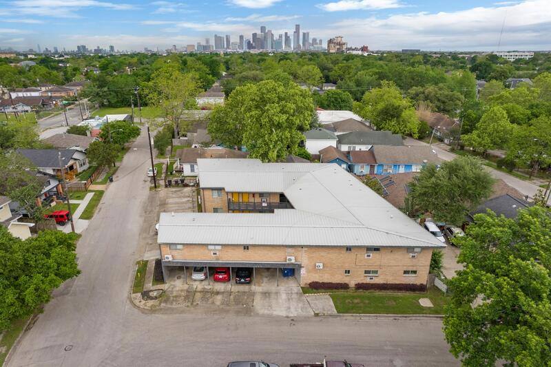 Apartment for rent at 4811 Oakland St #9, Houston, TX 77023