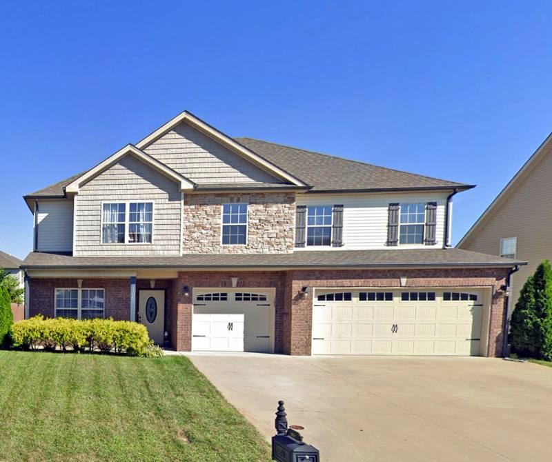 House for rent at 105 Raider Dr, Clarksville, TN 37042
