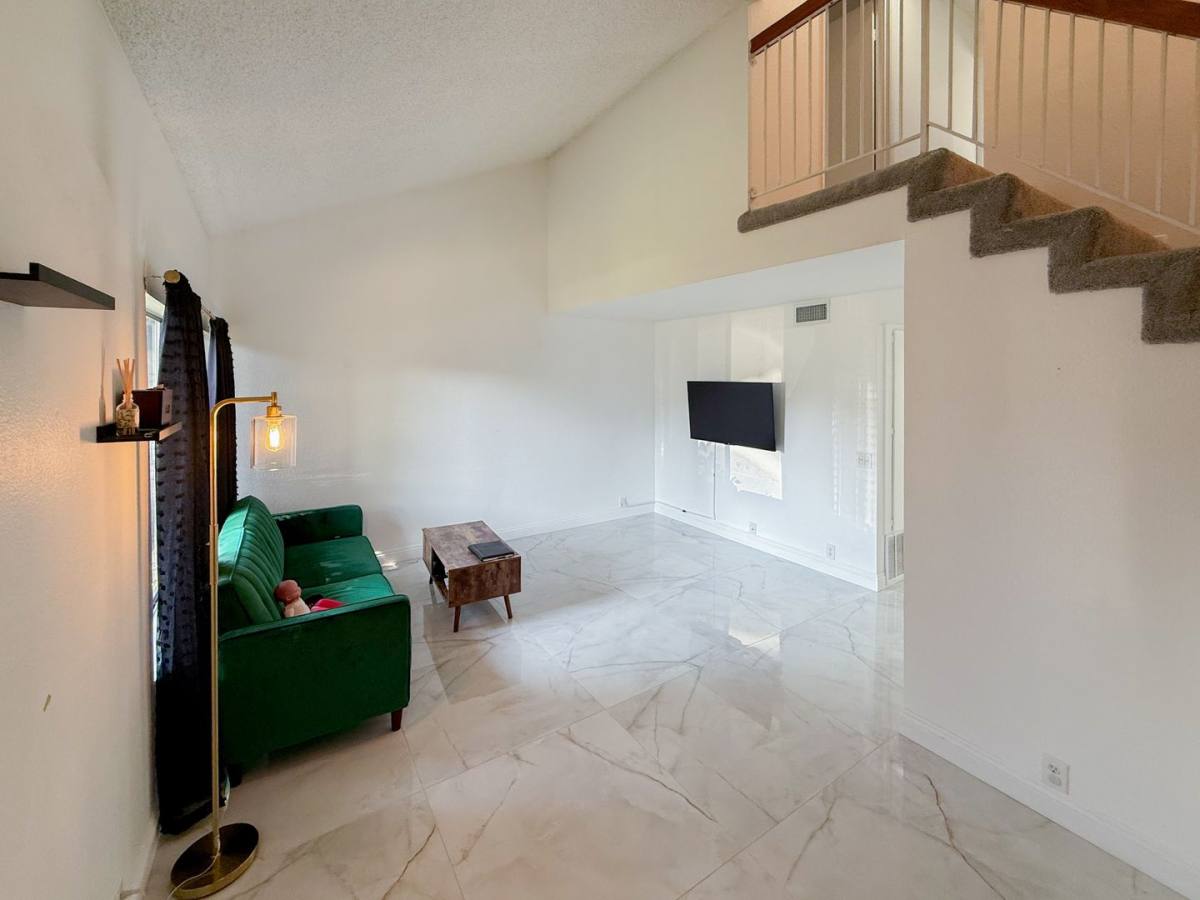 Townhouse for rent at 5207 Marigot Place, San Diego, CA 92124
