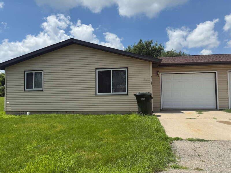 Apartment for rent at 2709 1st Ave, Perry, IA 50220