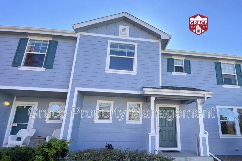 Townhouse for rent at 19229 E 58th Ave #B, Denver, CO 80249