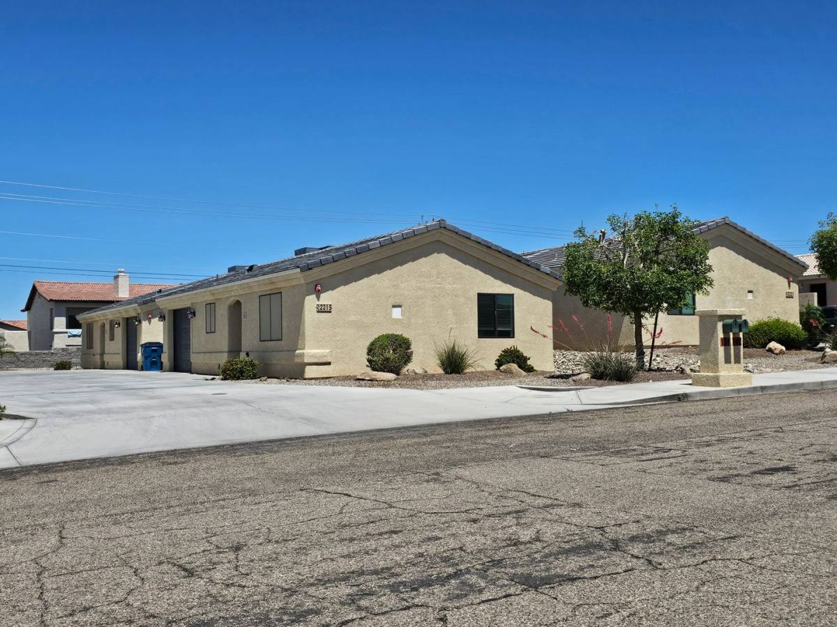 House for rent at 2215 Sandwood Dr, Lake Havasu City, AZ 86404