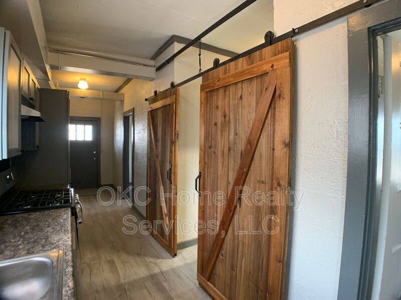 House for rent at 135 SE 1st St, Oklahoma City, OK 73160