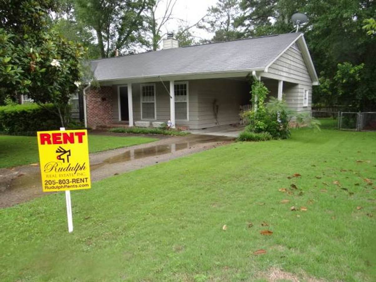 House for rent at 1317 Dunston Ave, Birmingham, AL 35213