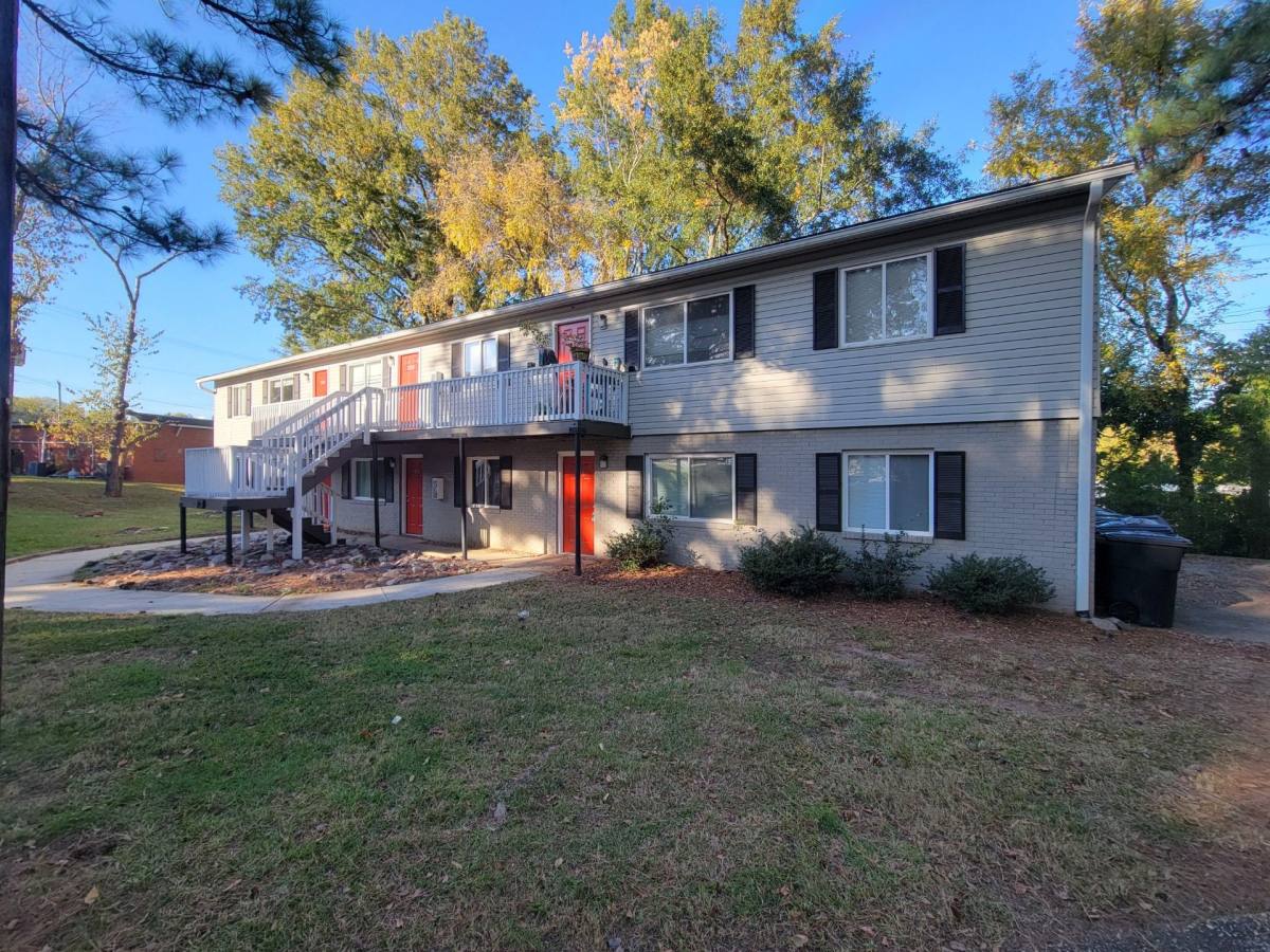 Apartment for rent at 713-101 Vardaman St, Raleigh, NC 27610
