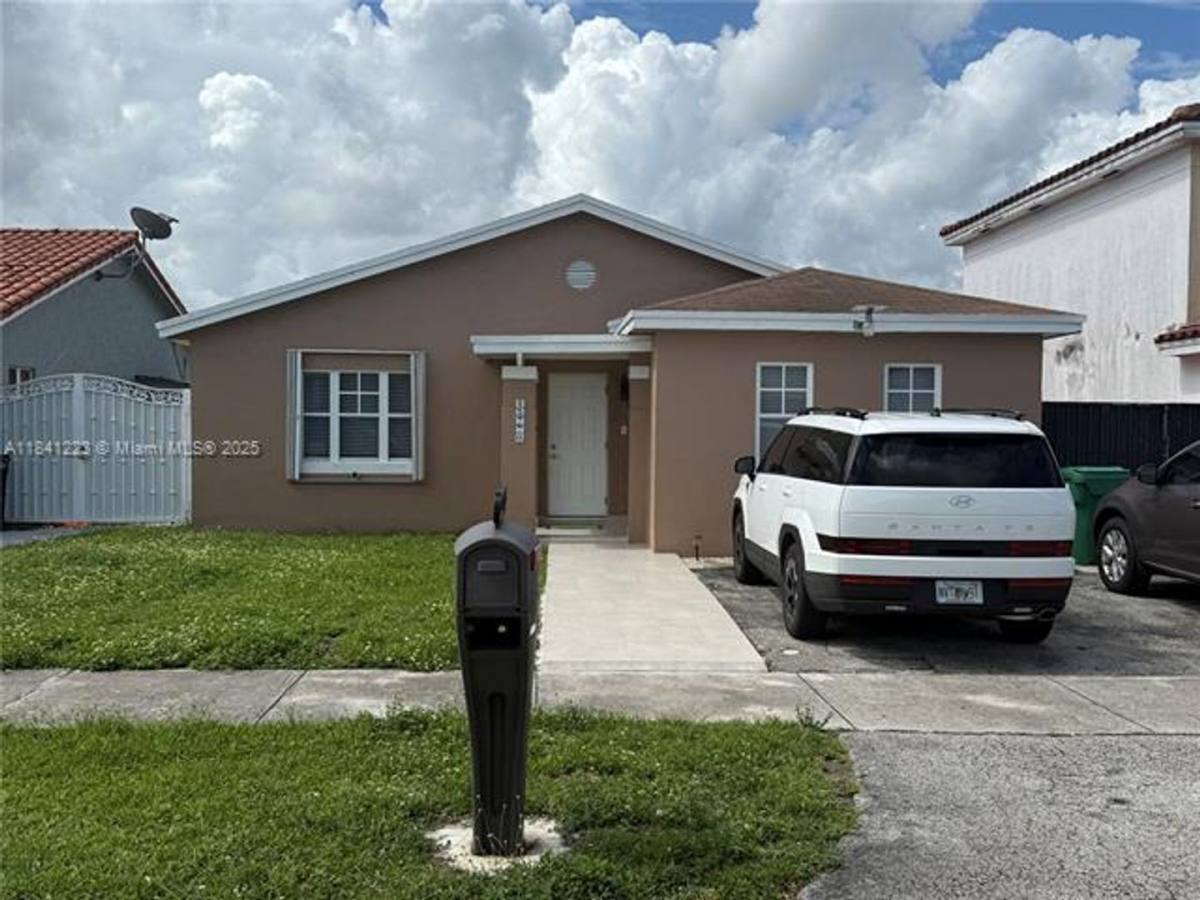 House for rent at 13770 SW 17th Terrace, Miami, FL 33175