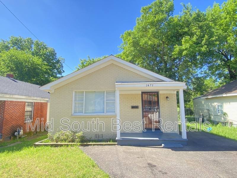 House for rent at 1471 Wabash Ave Hamilton Castalia Heights, Memphis, TN 38108