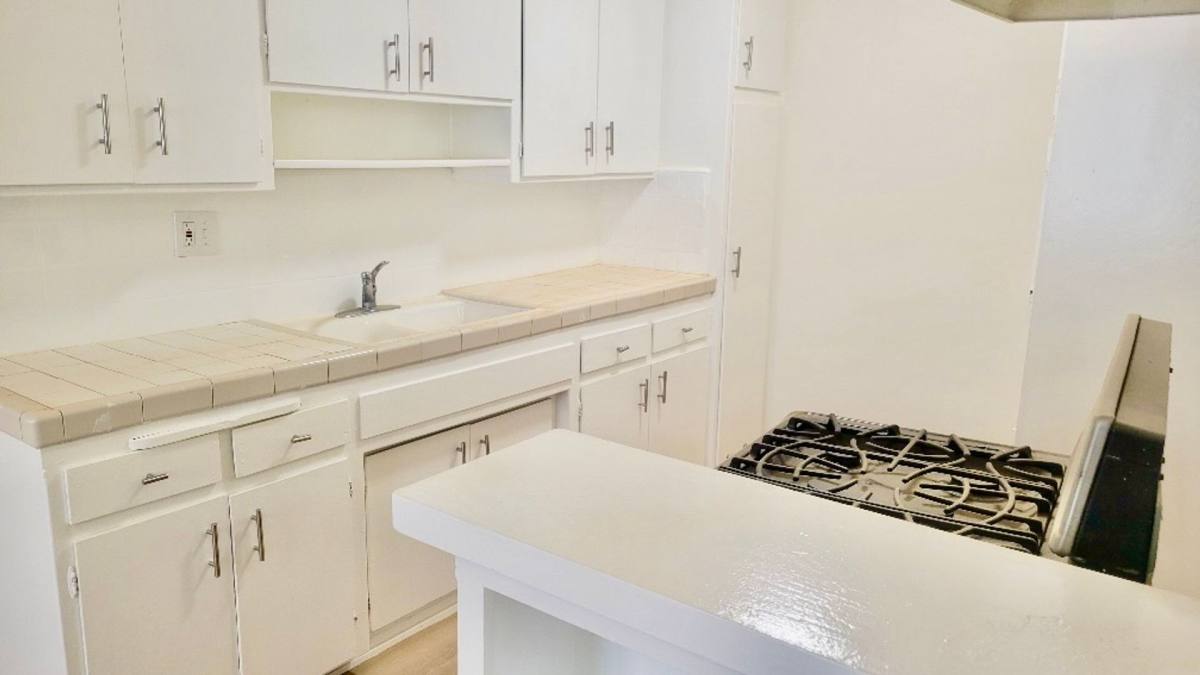Apartment for rent at 1806 N Wilton Place, Los Angeles, CA 90028