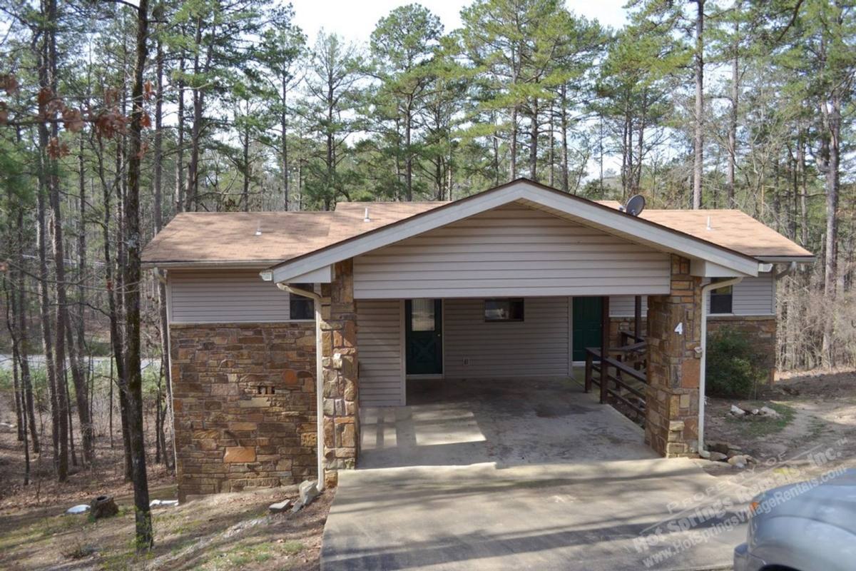 House for rent at 4 Astorga Circle, Hot Springs Village, AR 71909