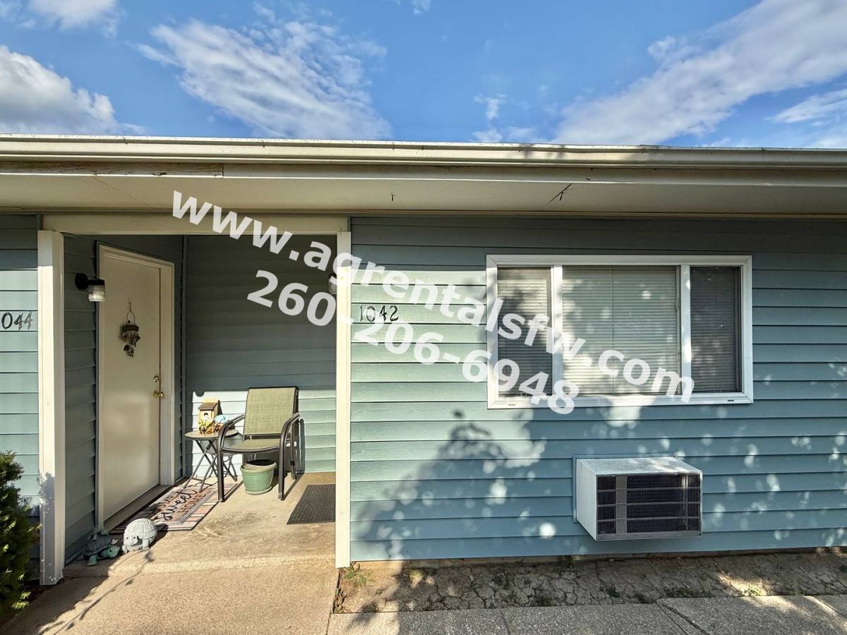 Apartment for rent at 1042 Lewis St, Decatur, IN 46733
