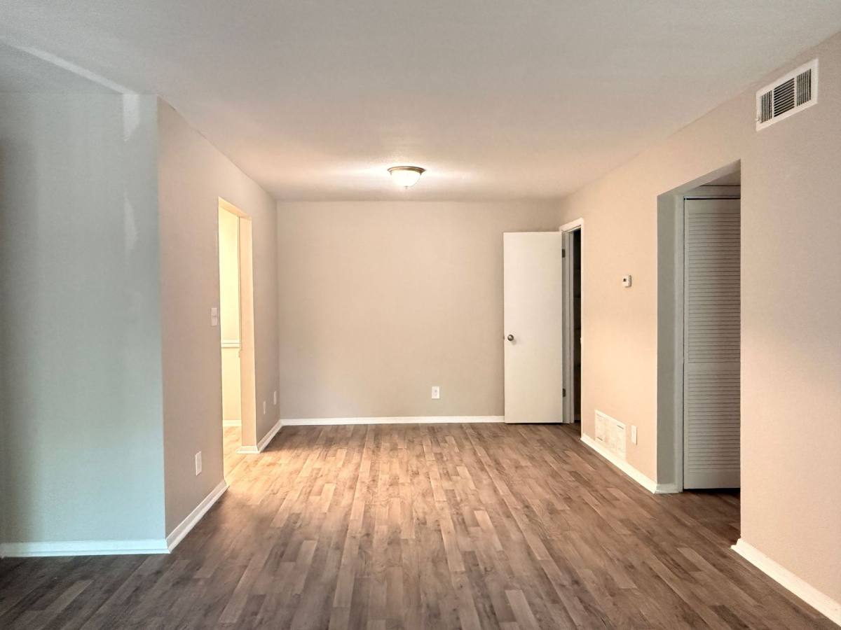 Apartment for rent at 3900 Memorial Dr, Decatur, GA 30032