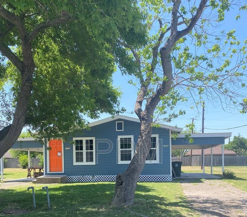 Apartment for rent at 1723 Warren St, Harlingen, TX 78550