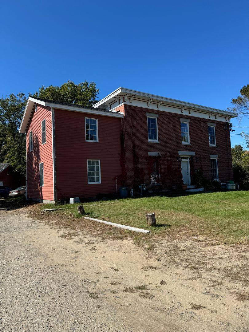 Apartment for rent at 108 Harpswell Rd, Brunswick, ME 04011