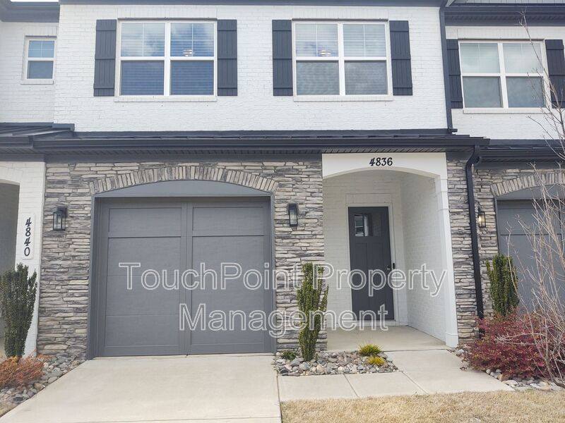 Townhouse for rent at 4836 Blanchard Way, Charlotte, NC 28226