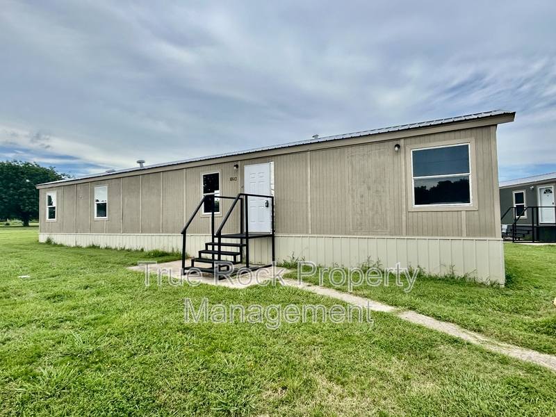 House for rent at 16334 County Rd 1526 #OAKS, Ada, OK 74820