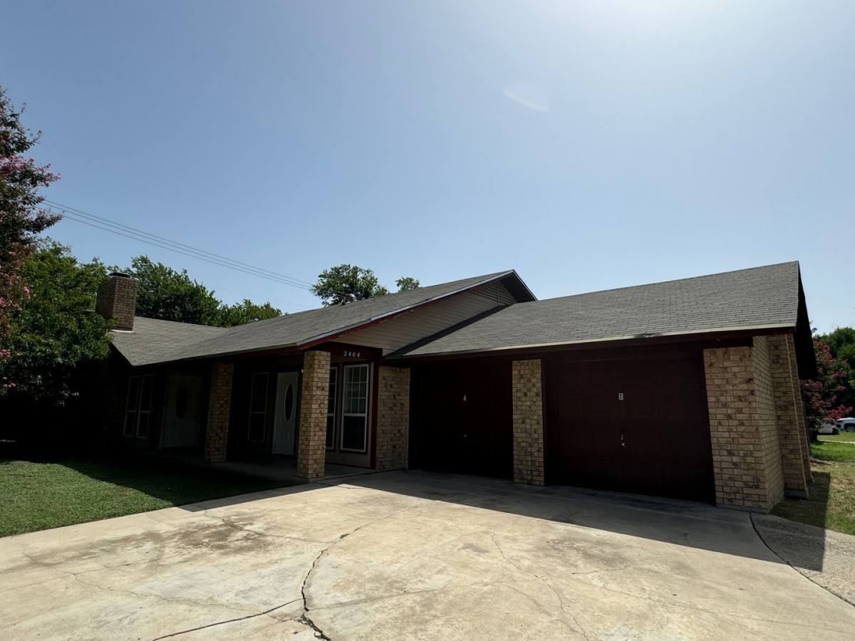 Apartment for rent at 2404 Shoemaker Dr, Killeen, TX 76543