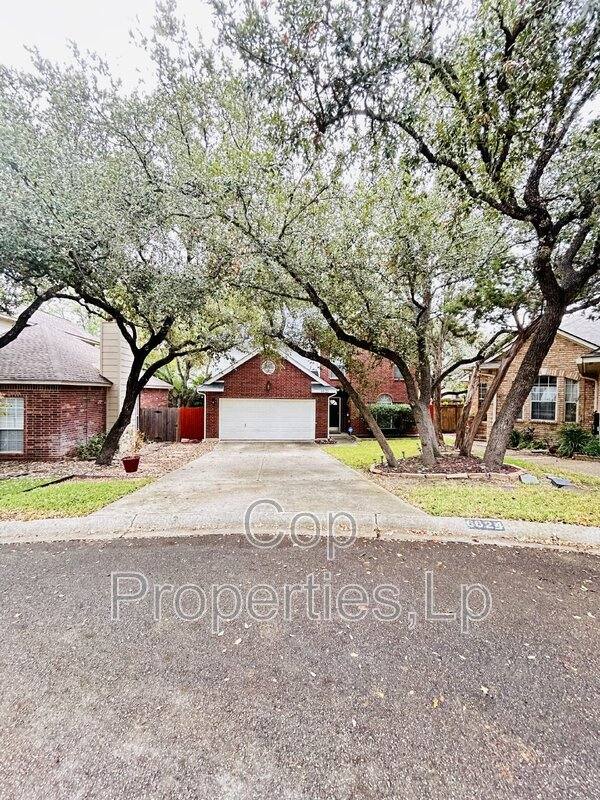 House for rent at 6622 Shady Bend Dr, San Antonio, TX 78256