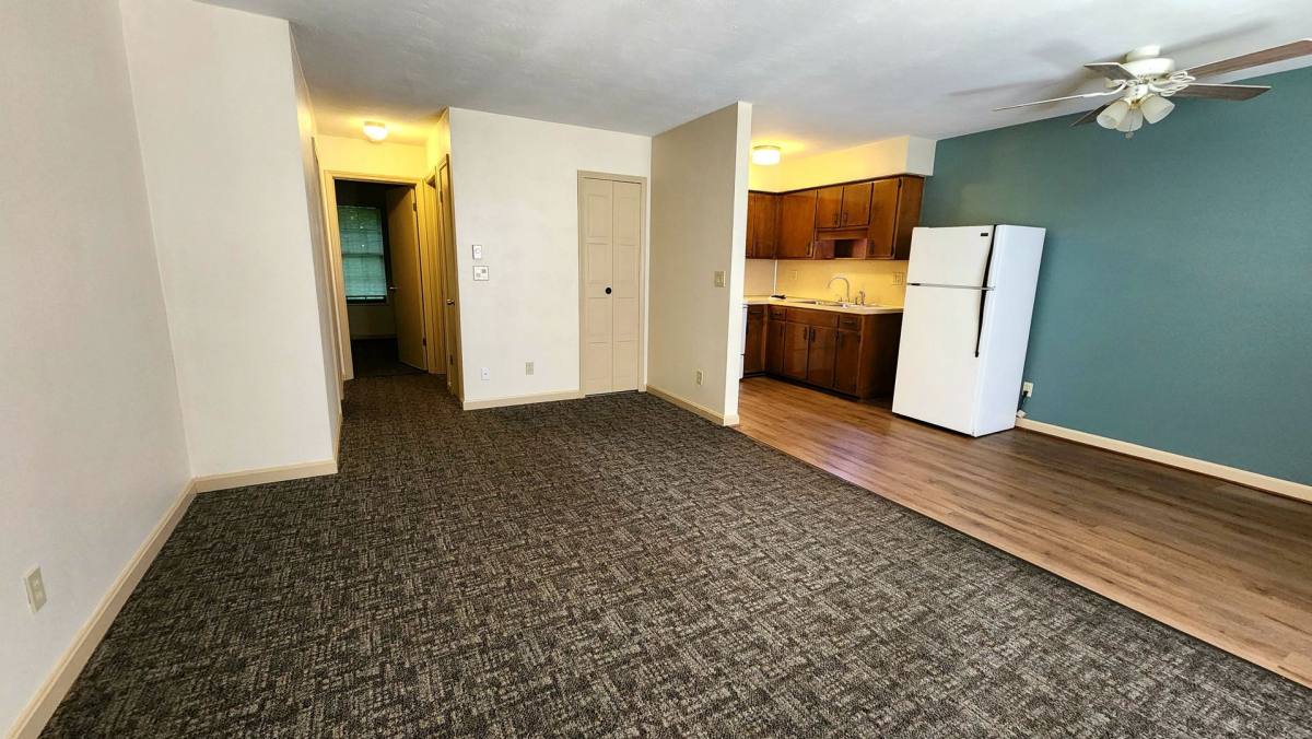 Apartment for rent at 2227 & 2229 Spring Ave, New Albany, IN 47150