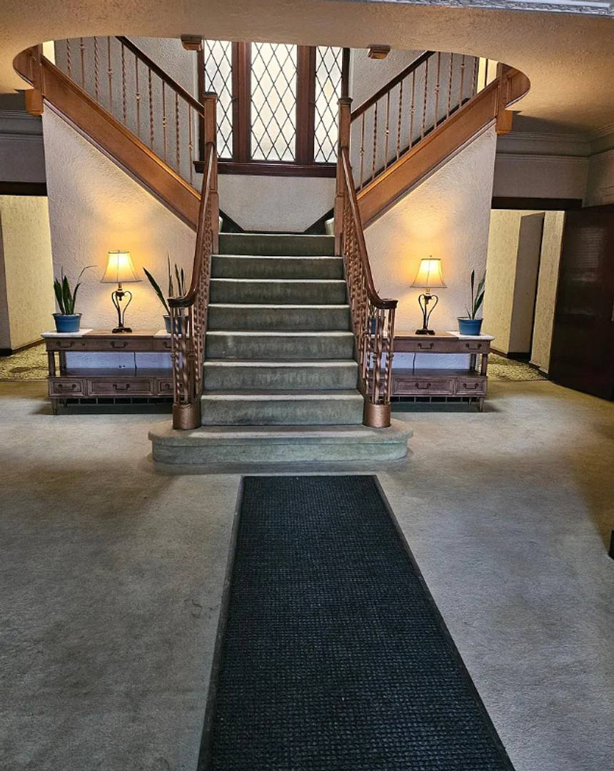 Apartment for rent at 3214 Berkshire Rd, Cleveland, OH 44118