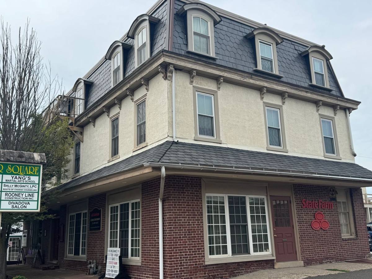 Apartment for rent at 123 S Main St, North Wales, PA 19454