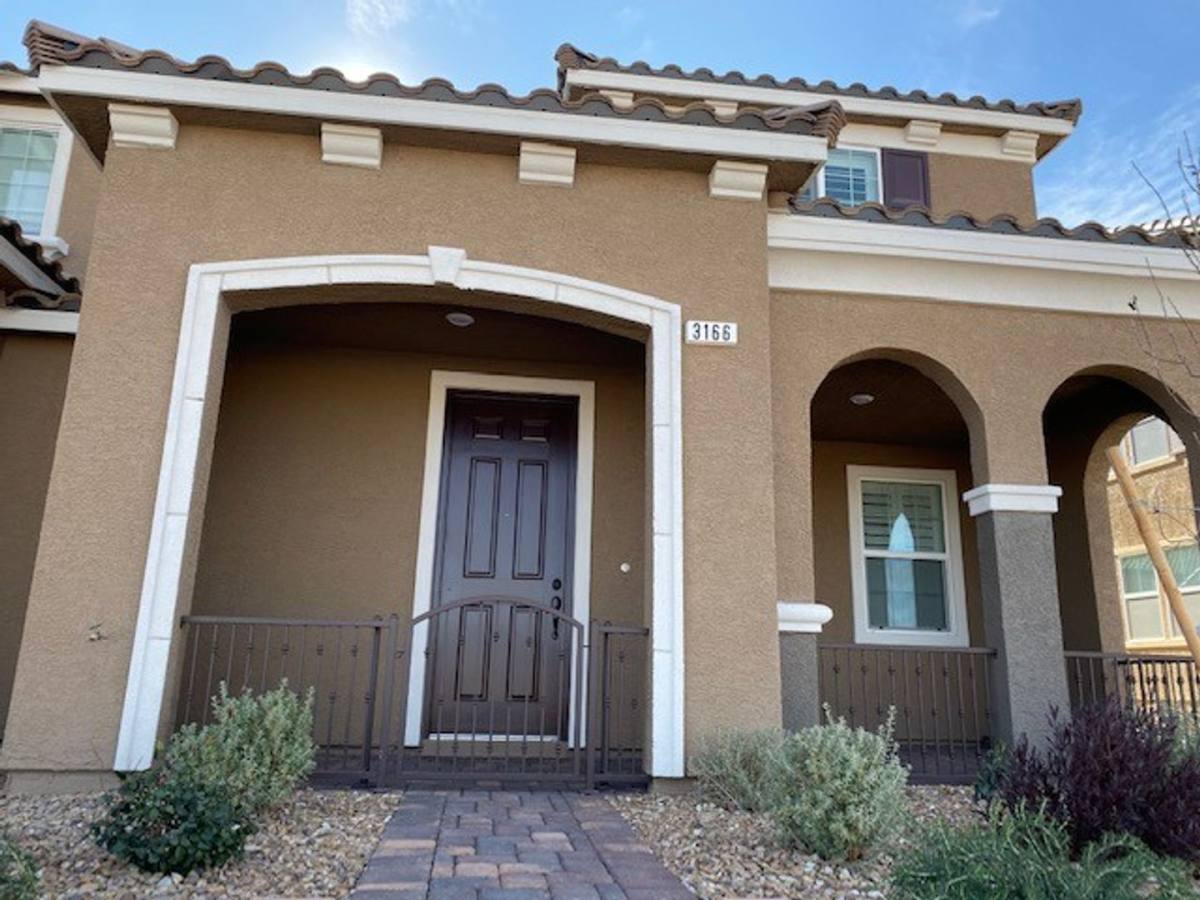 Townhouse for rent at 3166 McKenna Dawn Ave, Henderson, NV 89044