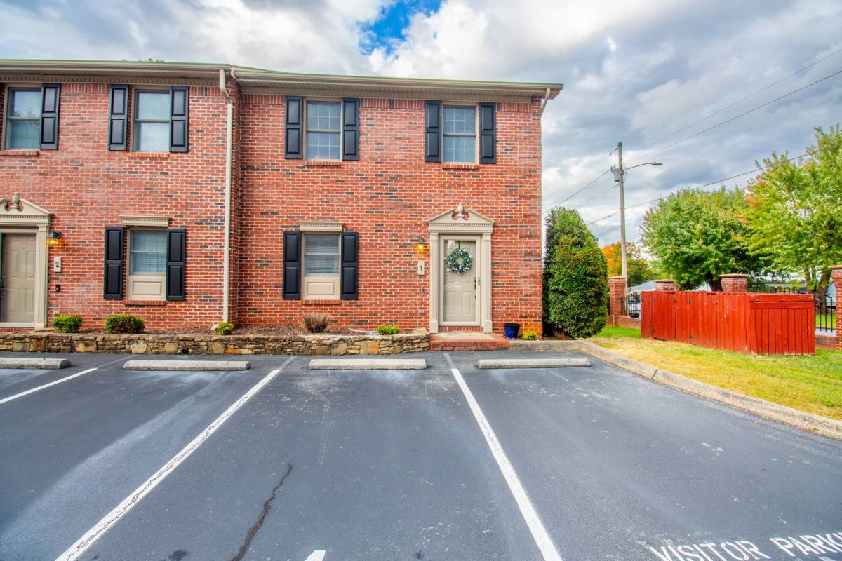 Condo for rent at 1205 E 8th Ave #1, Johnson City, TN 37601