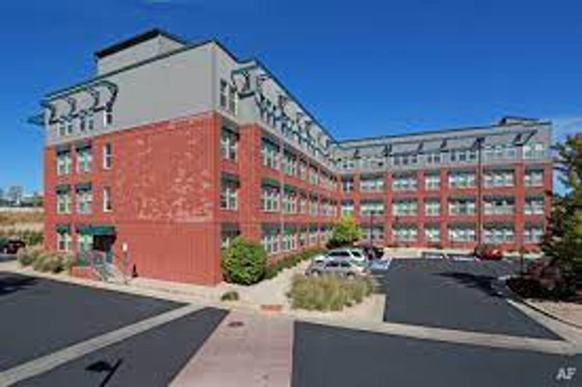 Apartment for rent at 9783 Pyramid Court, Englewood, CO 80112