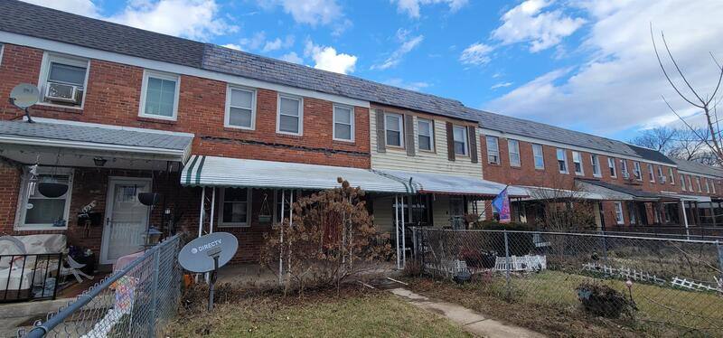Townhouse for rent at 4933 Edgemere Ave, Baltimore, MD 21215