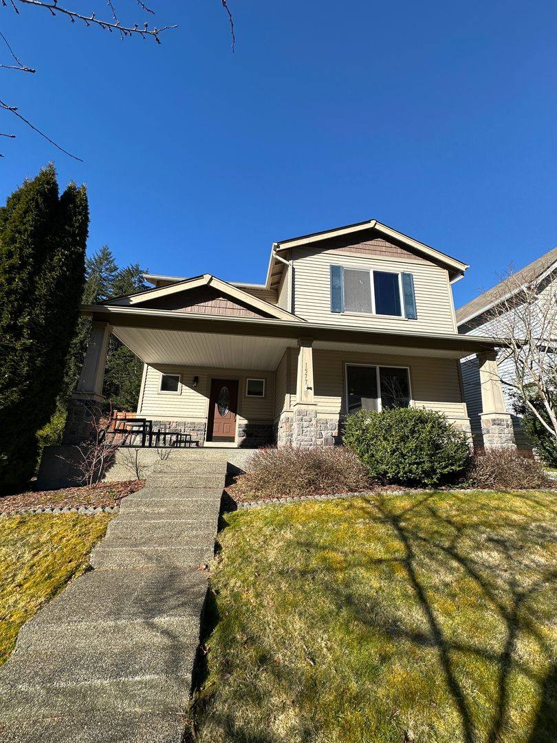 House for rent at 1577 Burnside Place, Dupont, WA 98327